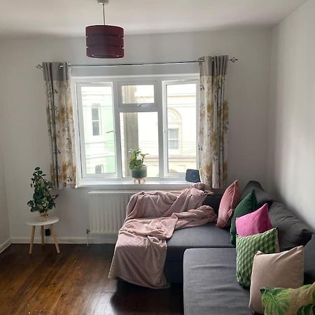 Brighton New Apartment Free Parking Sleeps 6 외부 사진