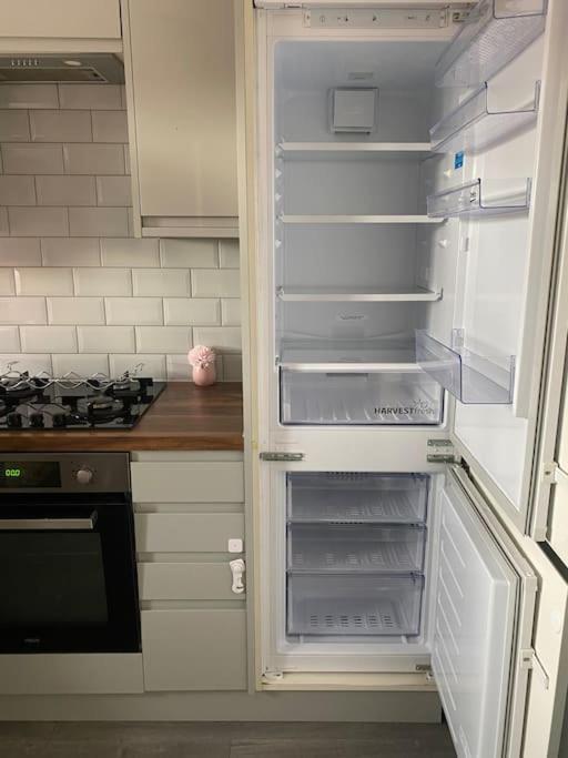 Brighton New Apartment Free Parking Sleeps 6 외부 사진